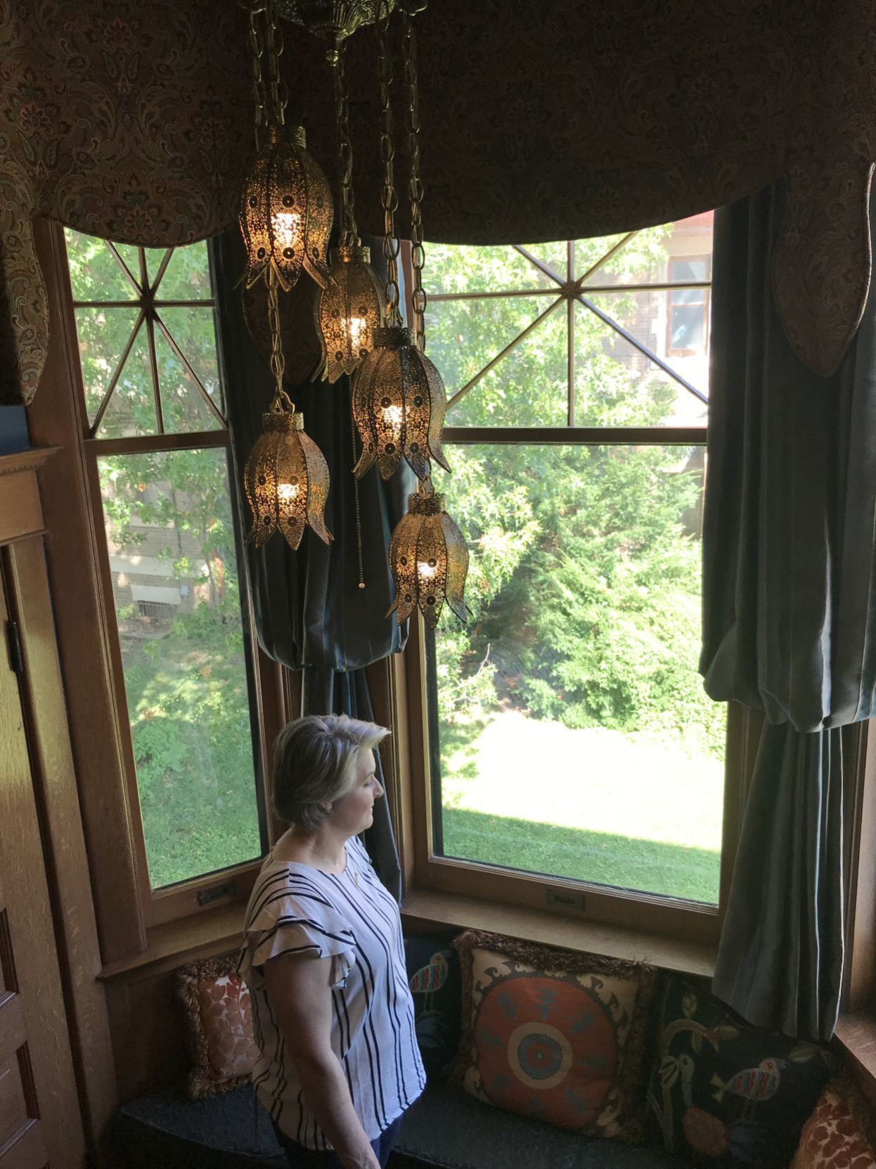 A windowseat on the staircase